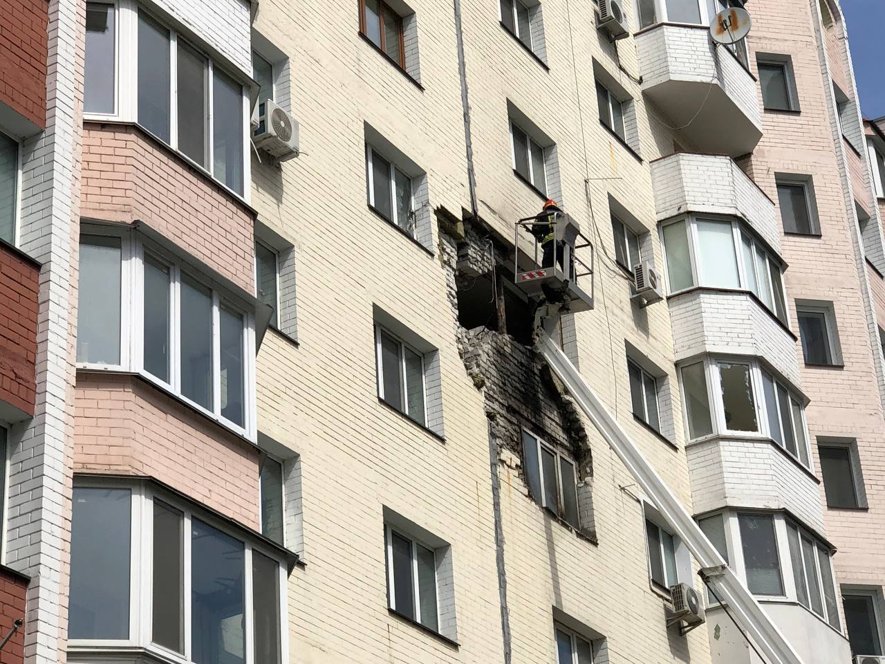 КИЇВ24