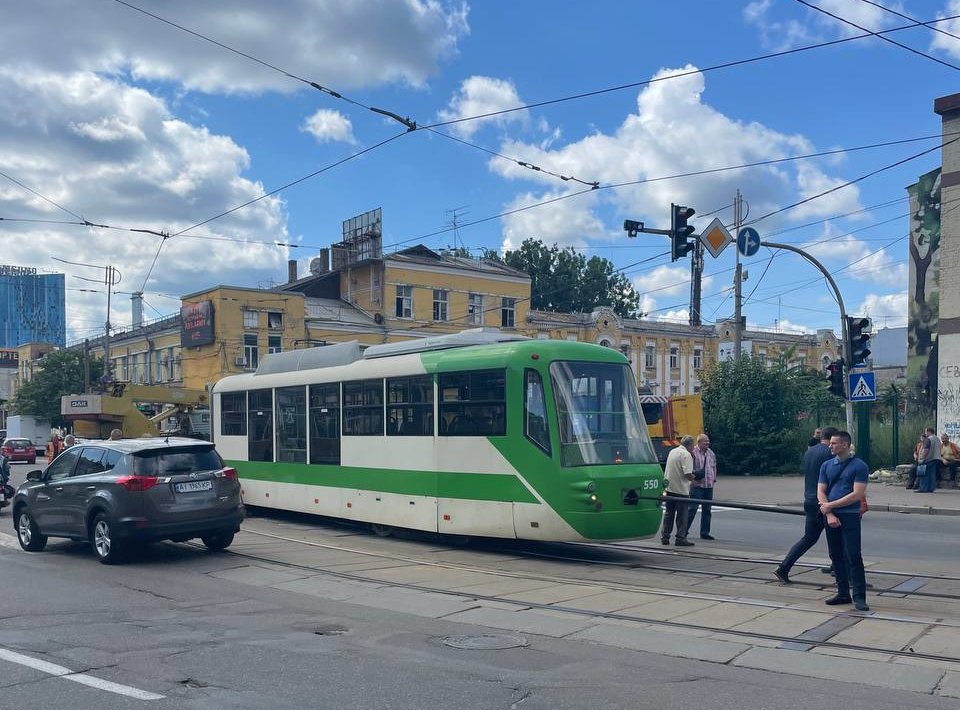 КИЇВ24