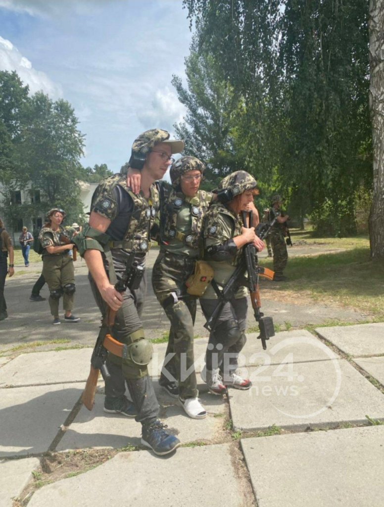 КИЇВ24