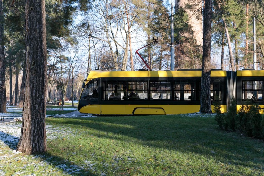 КИЇВ24