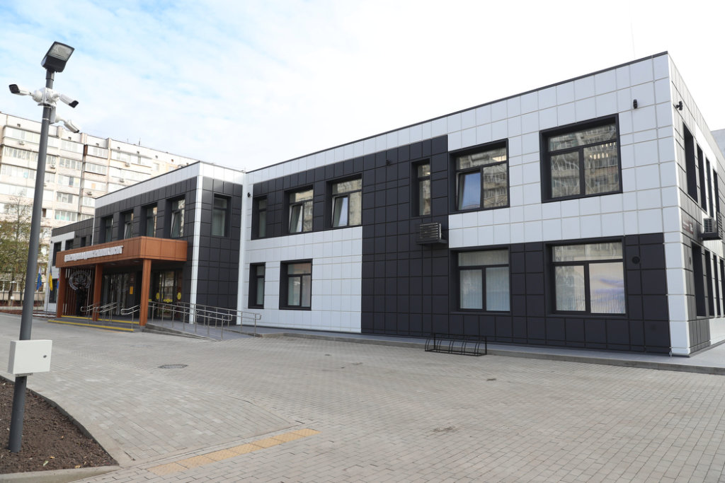 КИЇВ24