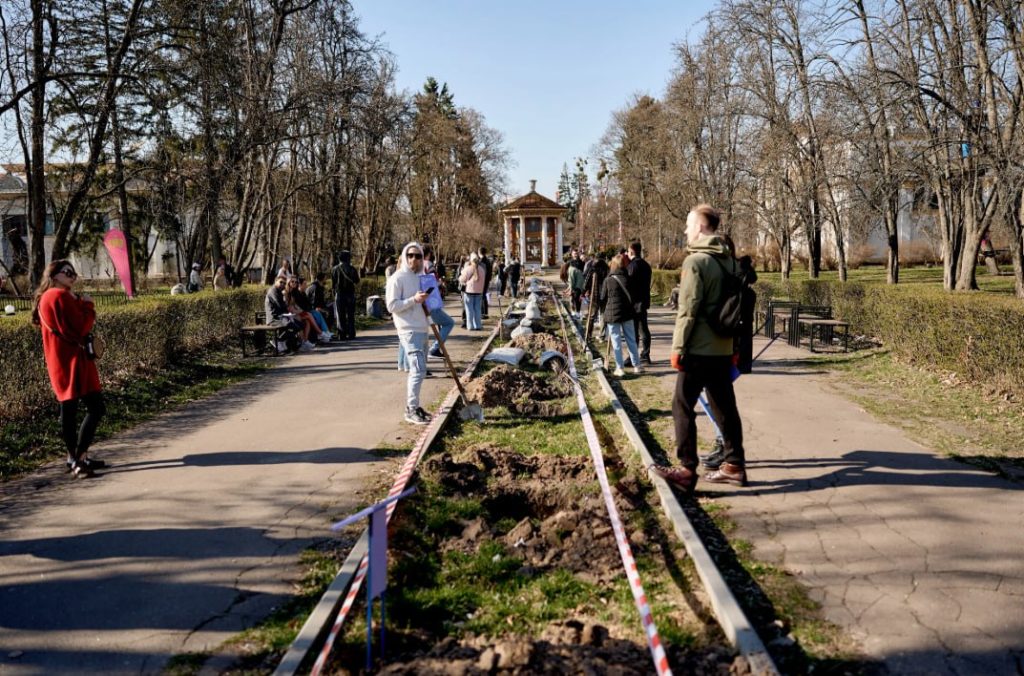 КИЇВ24