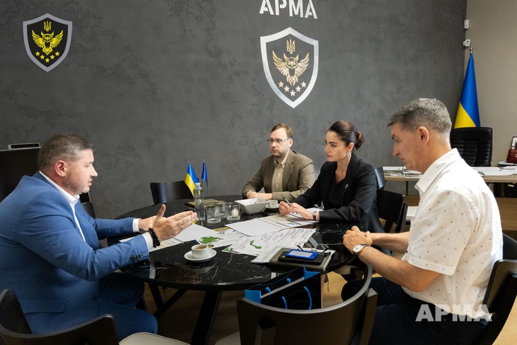 КИЇВ24