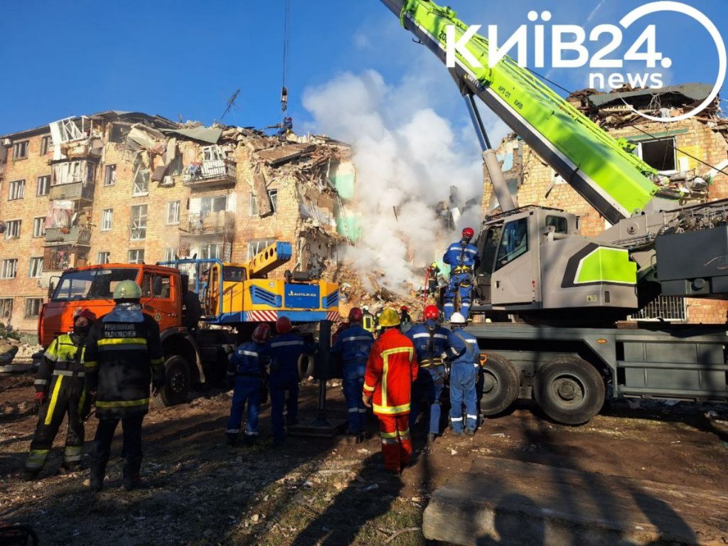 КИЇВ24