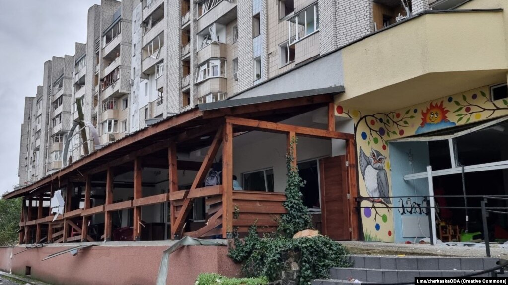 Жас қыздарға көруге ең тыйым салынған орыс порносы