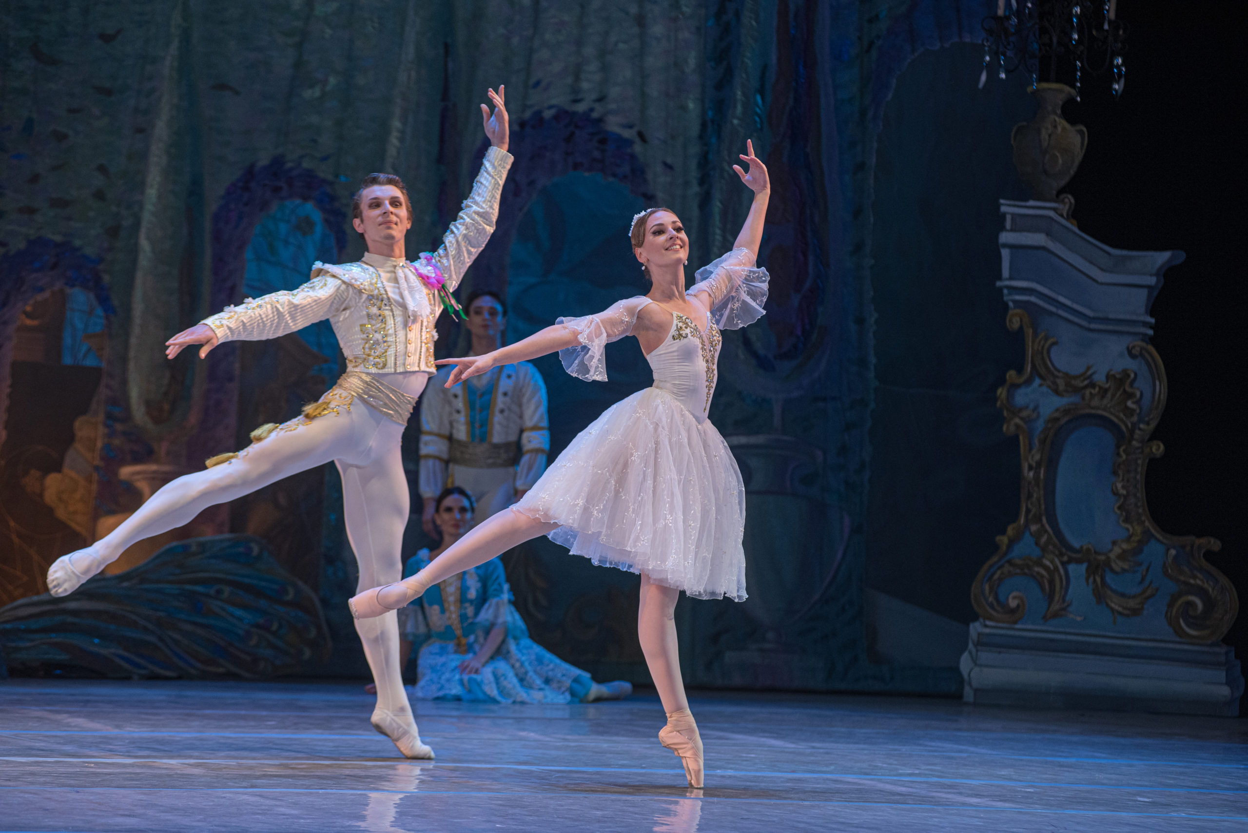 vesillya figaro lozova tkachuk kopyya scaled