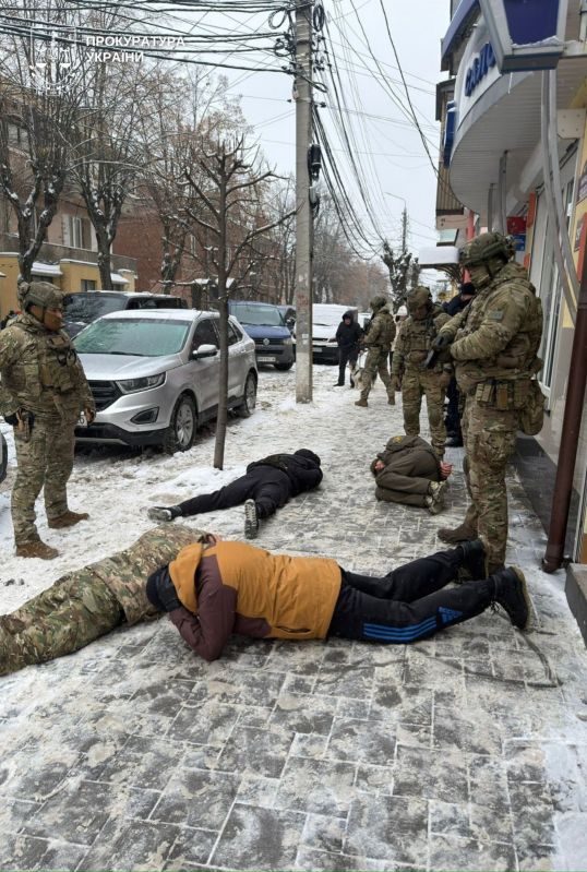 КИЇВ24