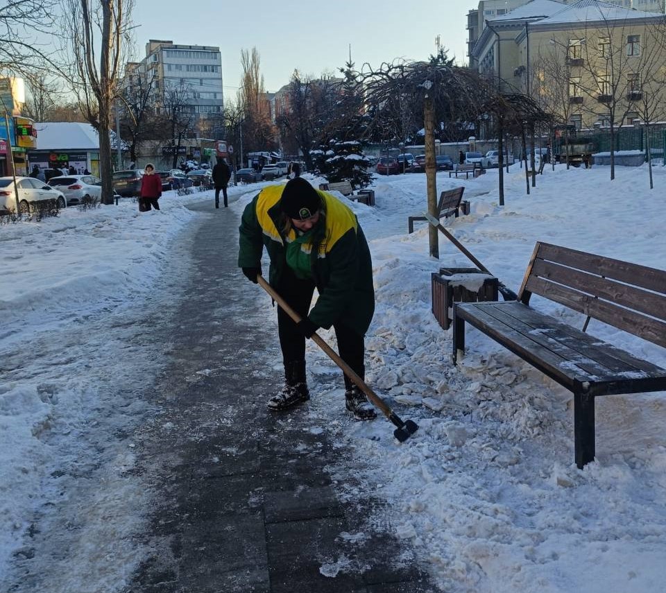 КИЇВ24
