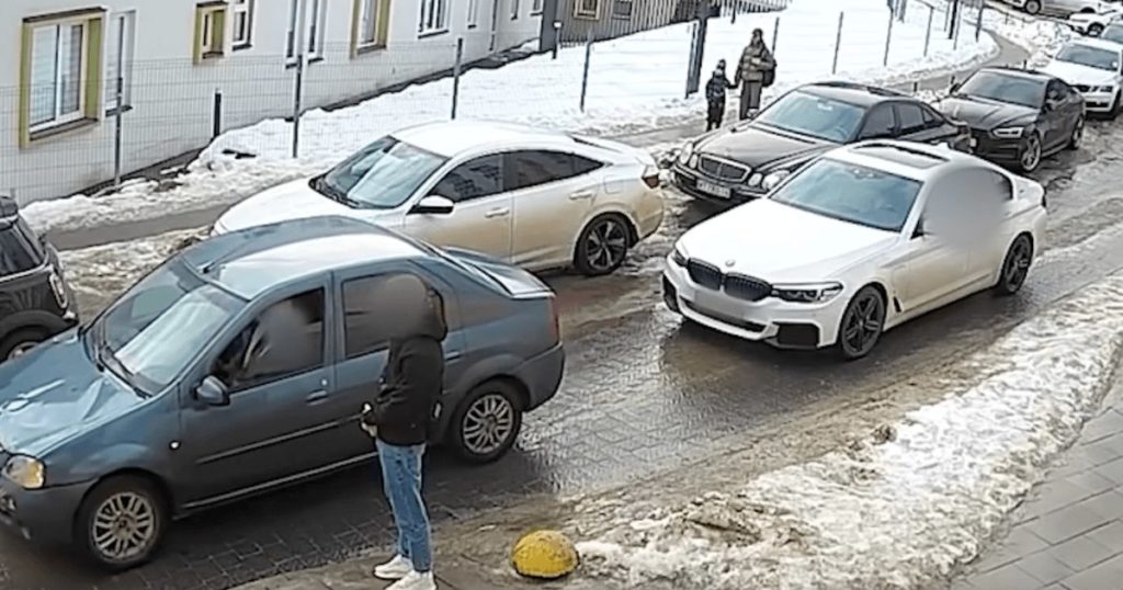 КИЇВ24