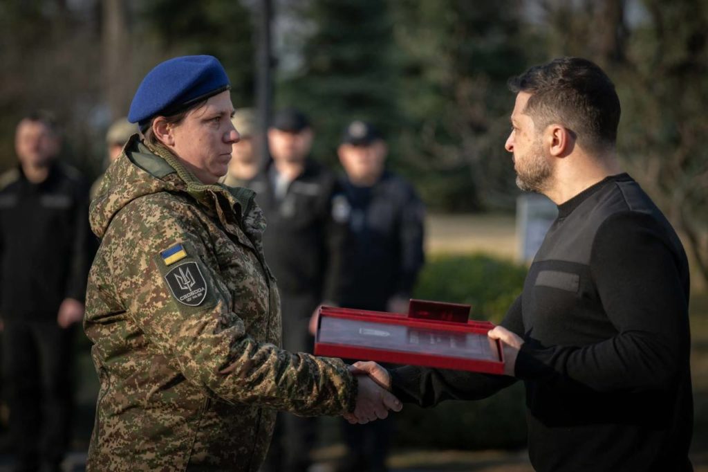 КИЇВ24