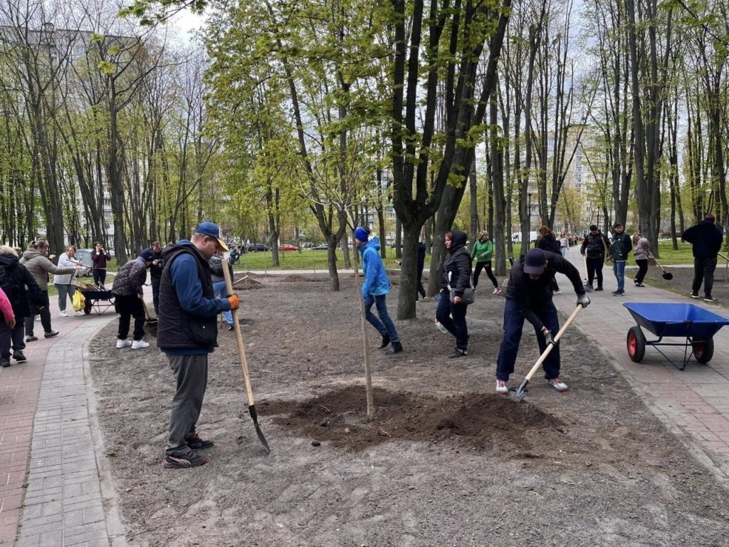 КИЇВ24