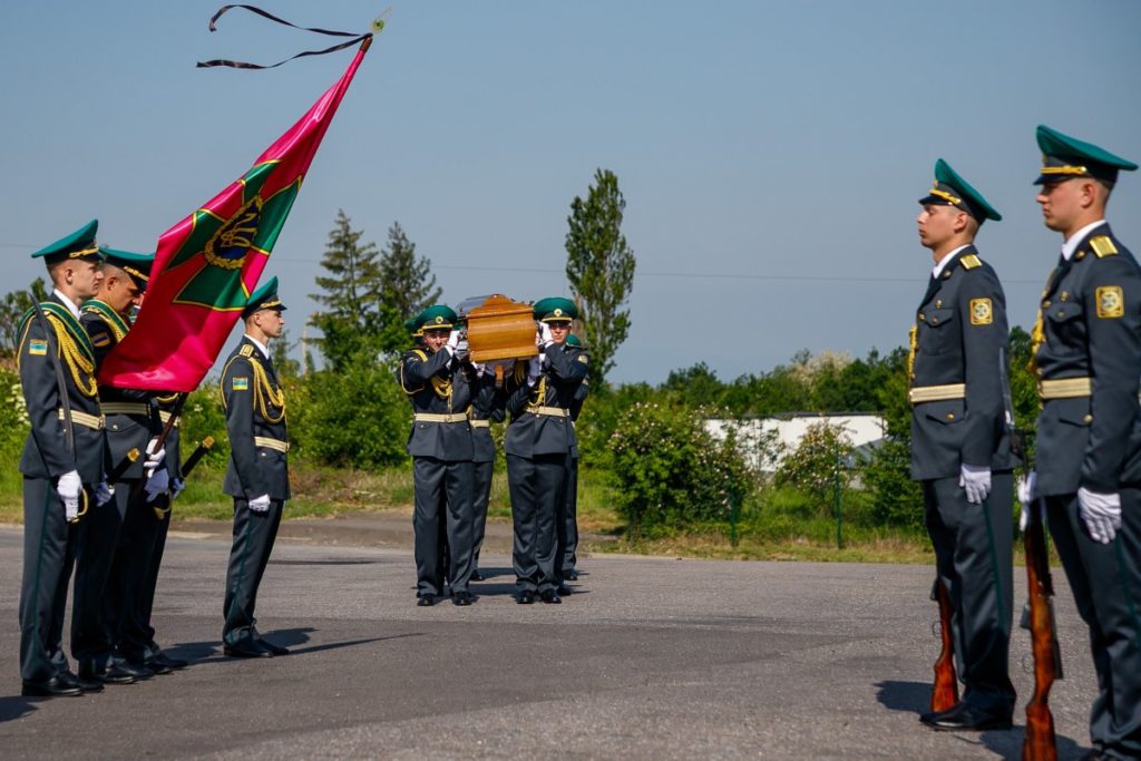 КИЇВ24