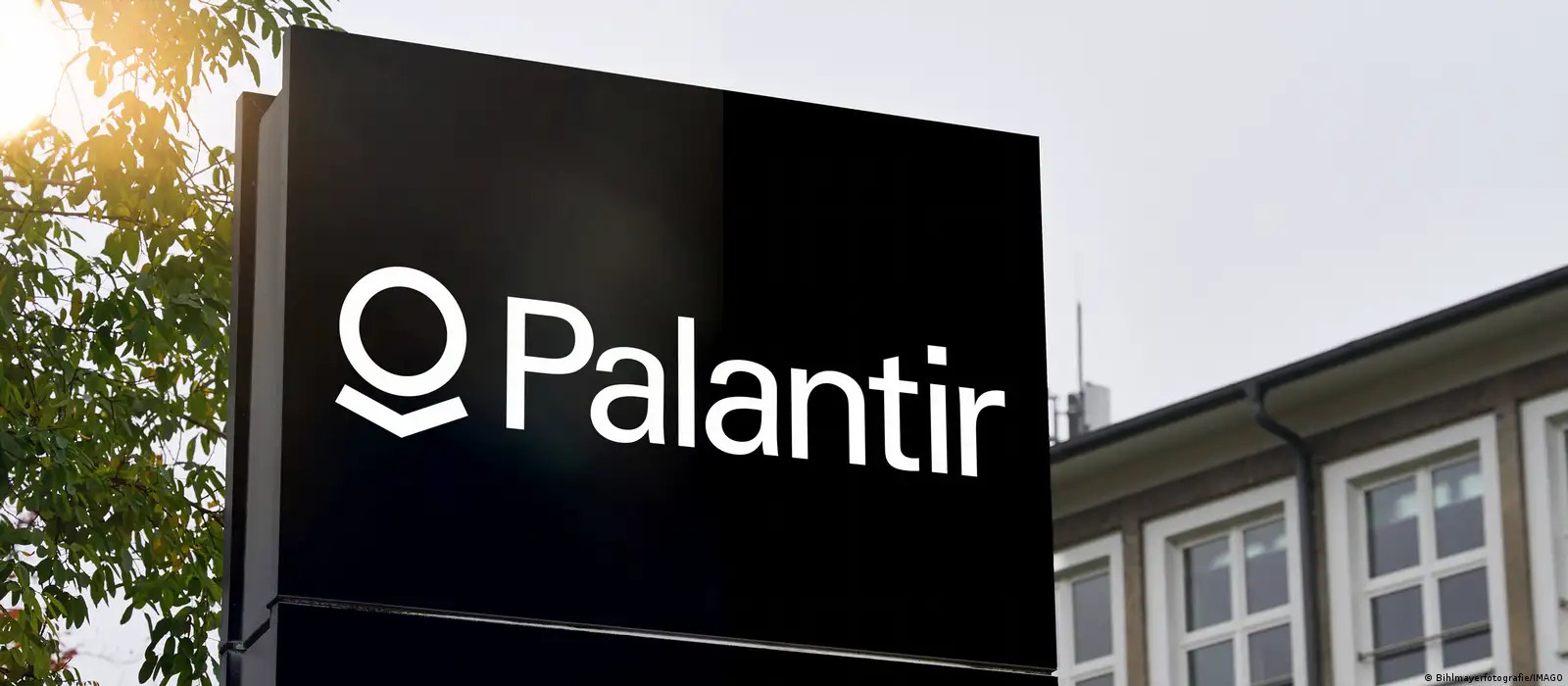 Стратегічне партнерство Palantir та Nebius у сфері інфраструктури для суверенного штучного інтелекту
